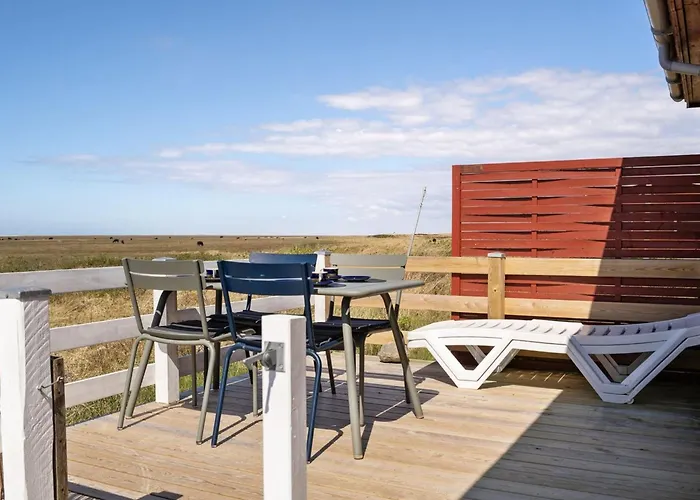 Blomma - 350m From The Sea By Interhome